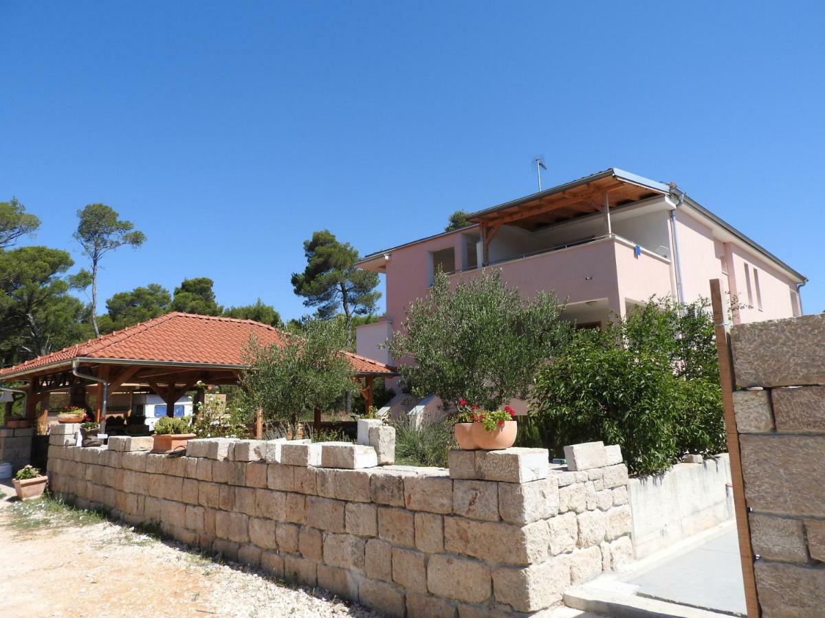 Villa Daria Pakoštane Εξωτερικό φωτογραφία